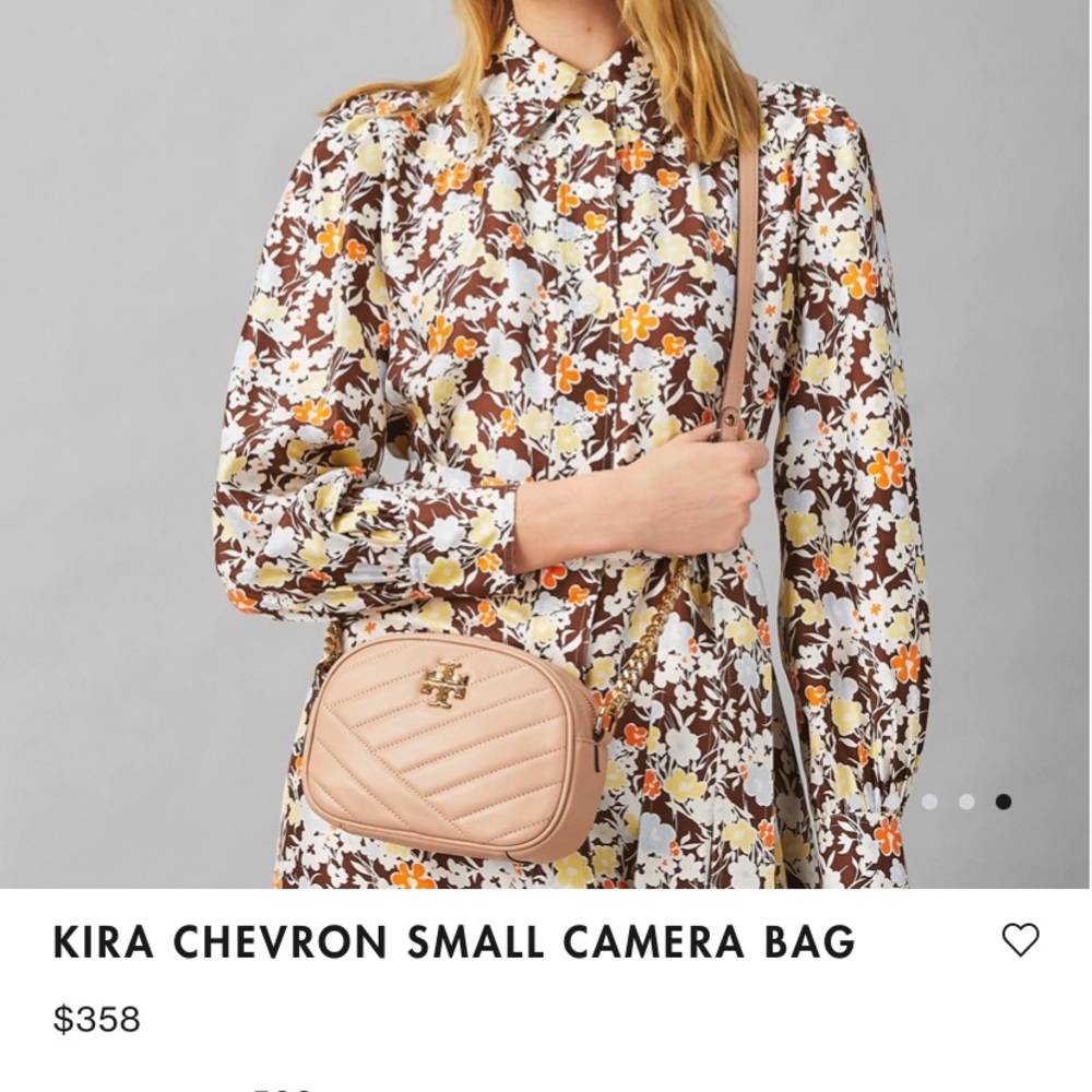 Tory Burch Kira Chevron Camera Bag Devon Sand